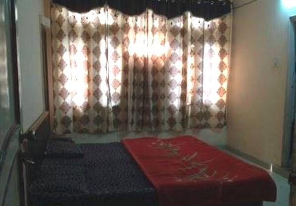 Hotel Royal Park, Ooty 3